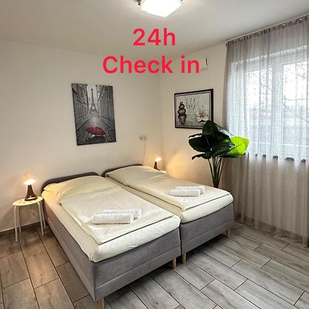 Modern Living Studio Kueche Netflix Inklusive Top Lage Nuremberg Exterior photo