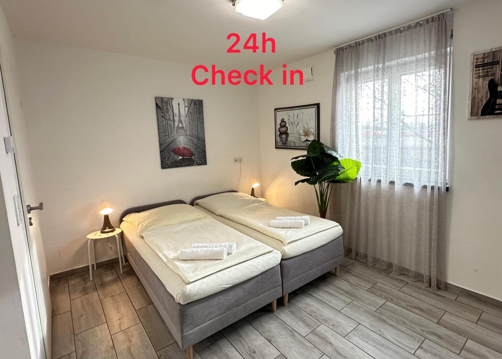 Modern Living Studio Kueche Netflix Inklusive Top Lage Nuremberg Exterior photo