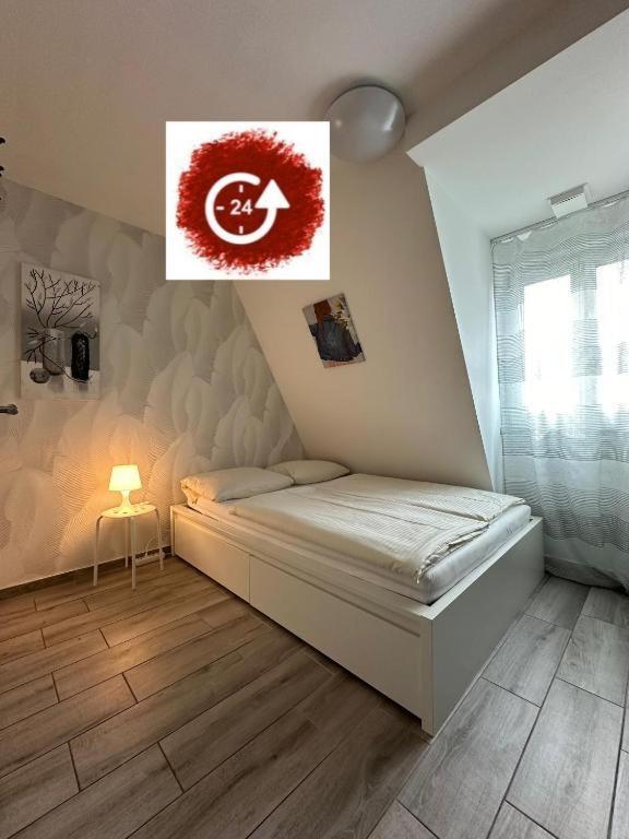 Modern Living Studio Kueche Netflix Inklusive Top Lage Nuremberg Exterior photo
